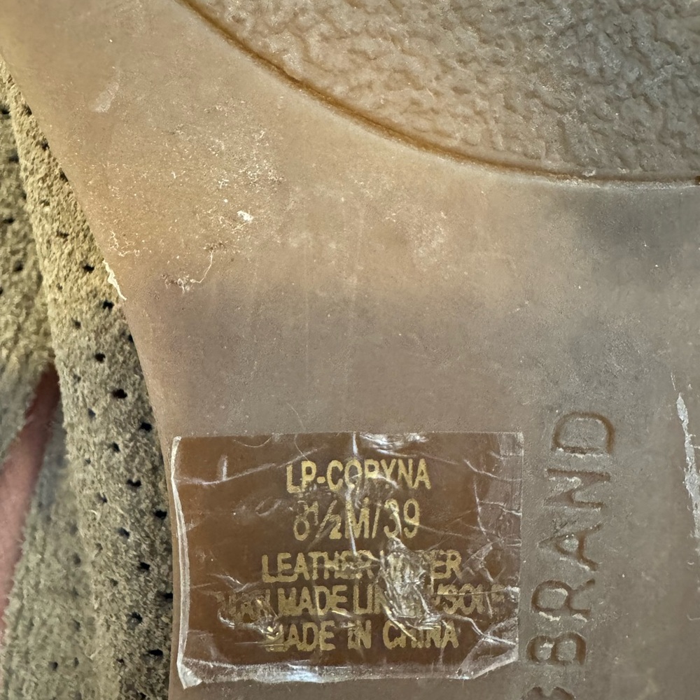2 FOR $25 Lucky Brand Coryna Mule Flat Shoes Leather Slip On Taupe Suede 8.5 - Picture 7 of 7